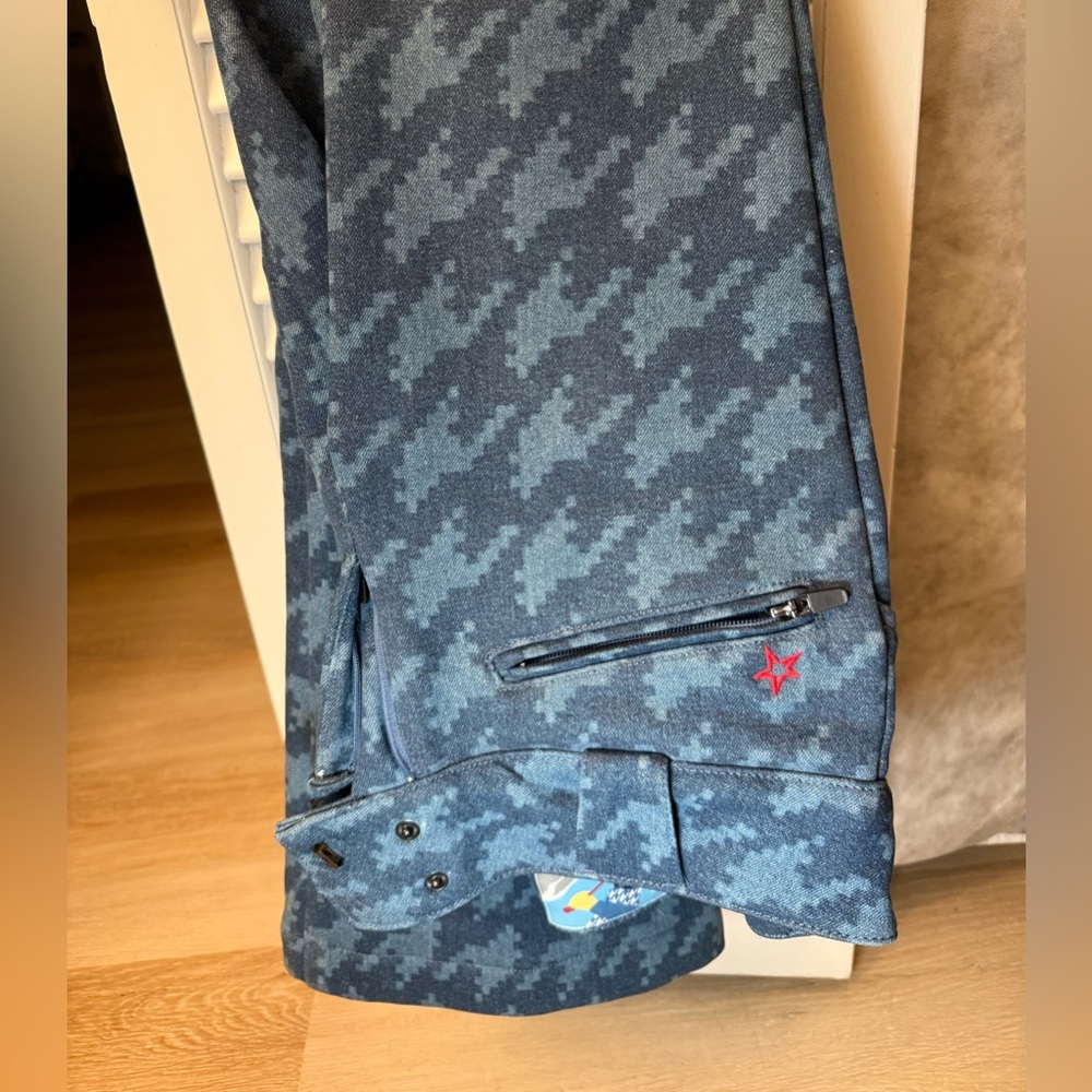 Perfect Moment Blue Houndstooth Flare Pants - Picture 11 of 13